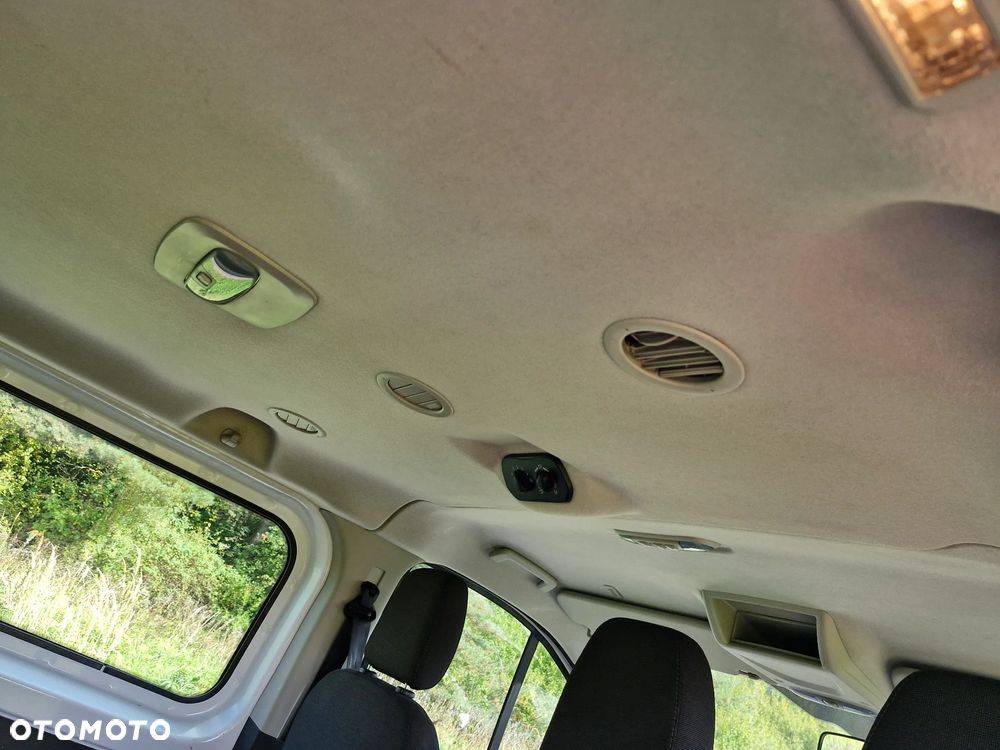 Ford Transit Custom - 14