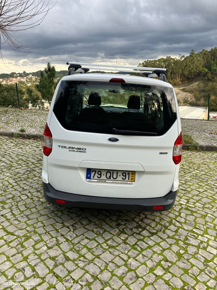 Ford Tourneo Courier 1.0 EcoBoost Ambiente - 3