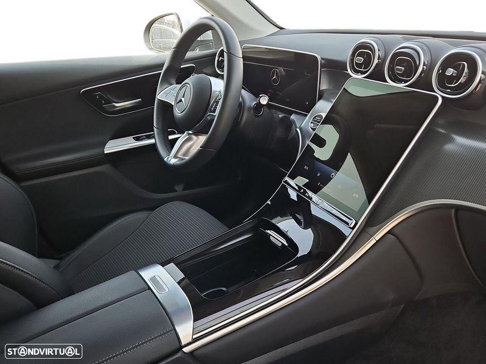 Mercedes-Benz GLC 300 de 4Matic - 16