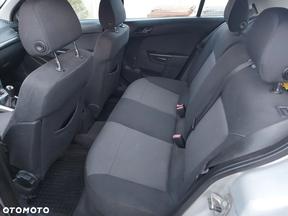 Opel Astra - 7