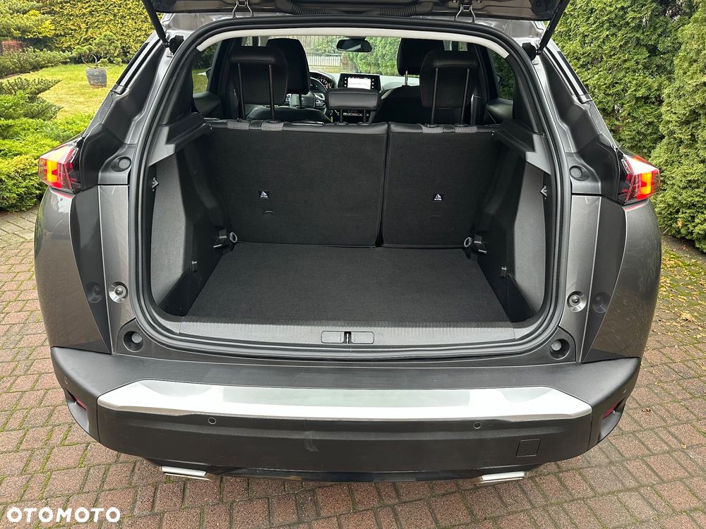 Peugeot 2008 PureTech 130 EAT8 Allure Pack - 32