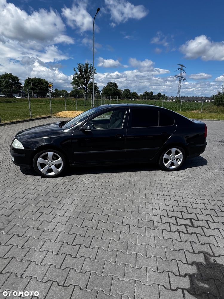 Skoda Octavia 2.0 TDI Elegance - 2