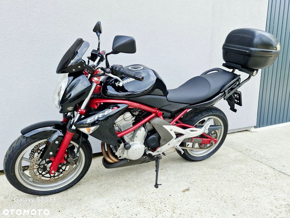 Kawasaki ER - 17