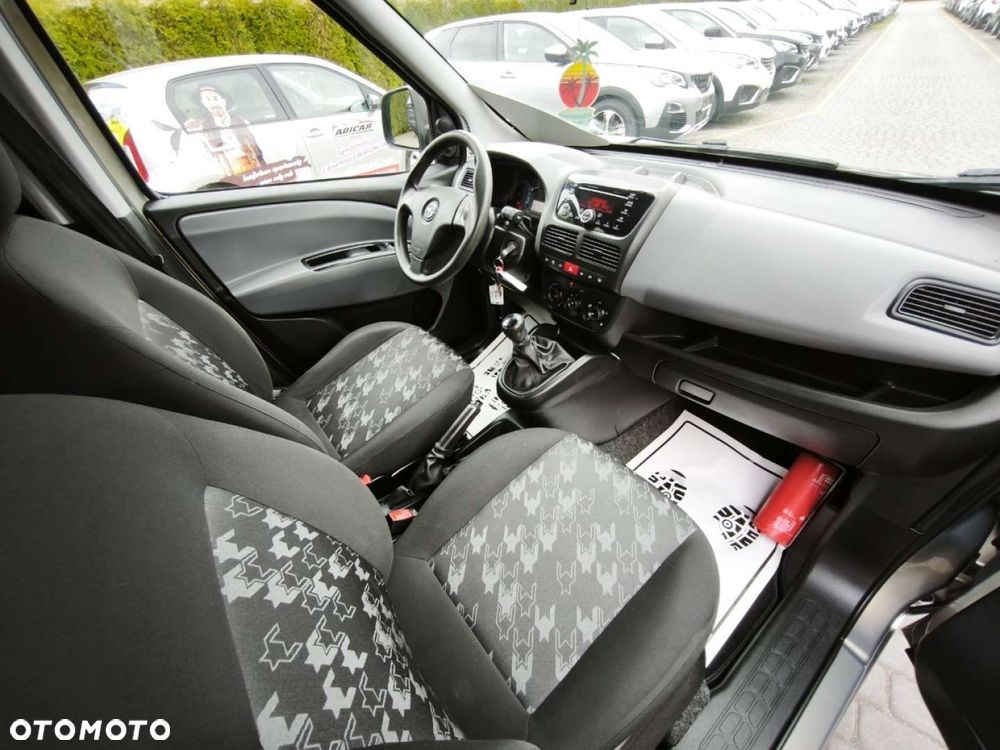 Opel Combo - 9