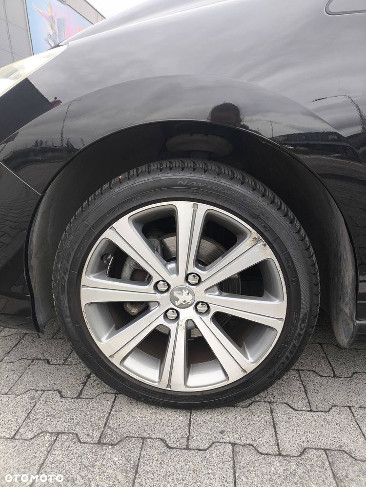 Peugeot 308 120 VTi Premium - 32