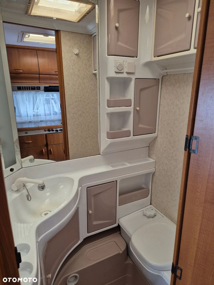 Hobby 470 Excellent - 11