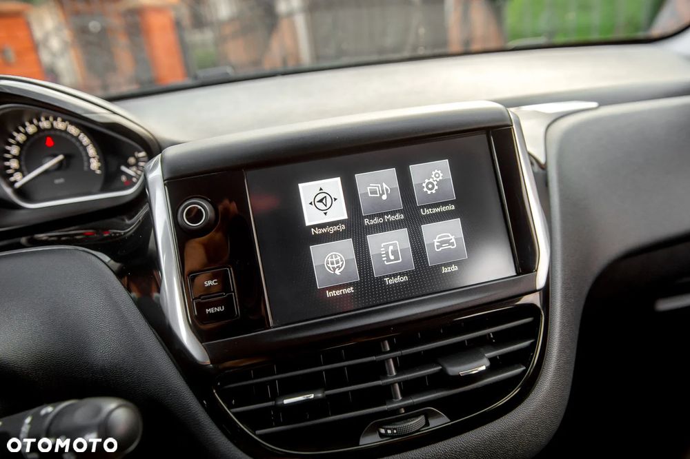 Peugeot 208 1.6 VTi Allure - 29