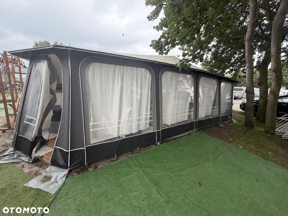 Dethleffs DC5 Camper 730 - 17