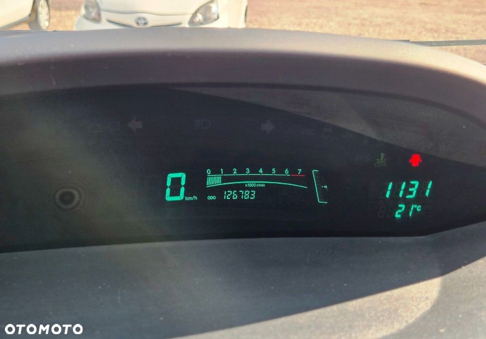 Toyota Yaris - 15