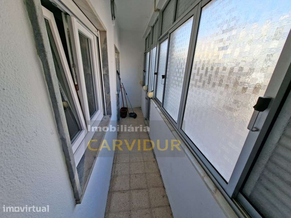 Baixa da Banheira T2 com Terraço de 38 m² e Churrasqueira | Excelen... - Grande imagem: 5/27