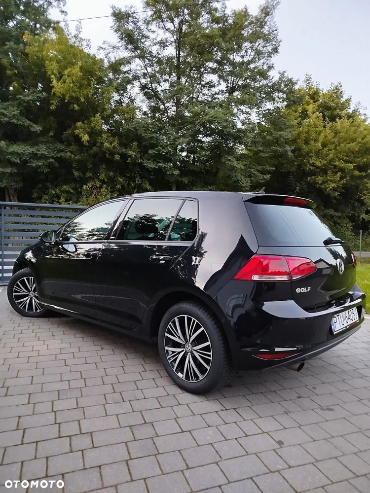 Volkswagen Golf VII 1.2 TSI BMT Comfortline - 3