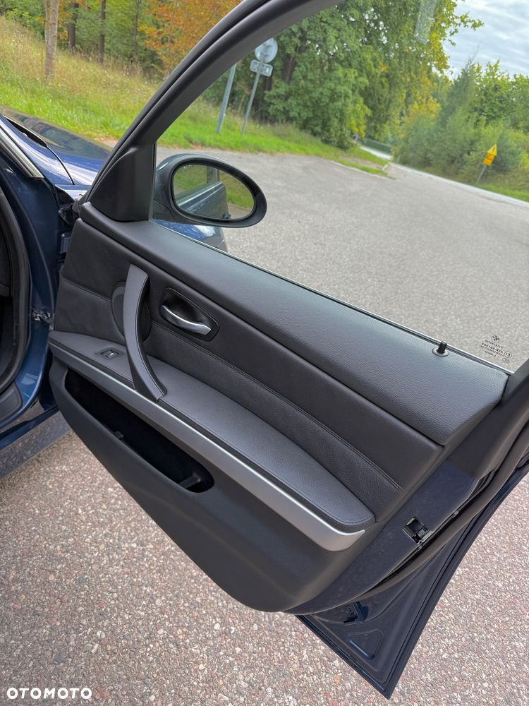 BMW Seria 3 330d DPF - 20