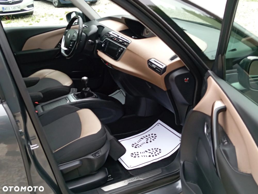 Citroën C4 Grand Picasso THP 155 Exclusive - 19
