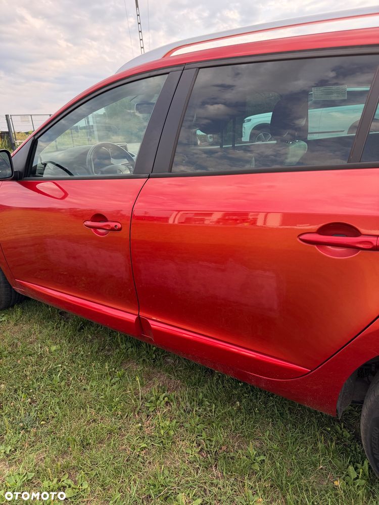 Renault Megane 1.2 16V TCe Energy Limited EU6 - 6
