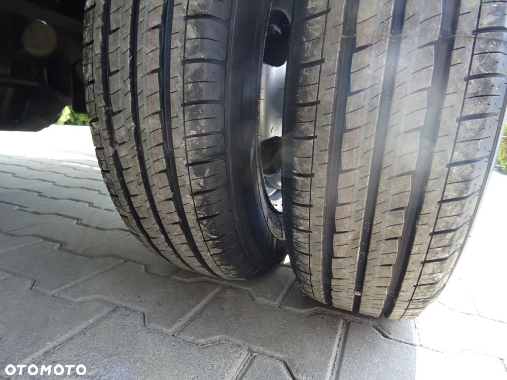 Renault Master 150 Wywrotka Klima Oryginał Hak Super Stan - 18