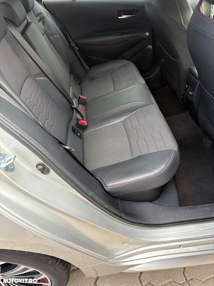 Toyota Corolla 1.8 HSD Exclusive - 24