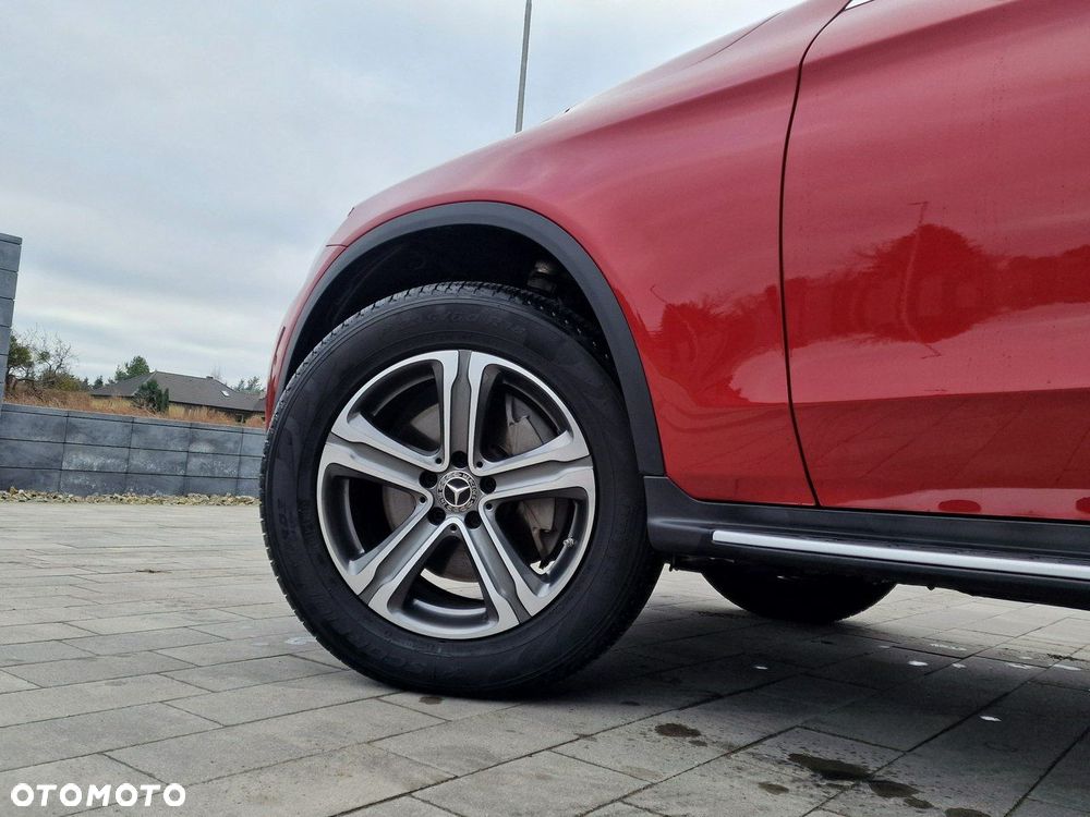 Mercedes-Benz GLC - 13