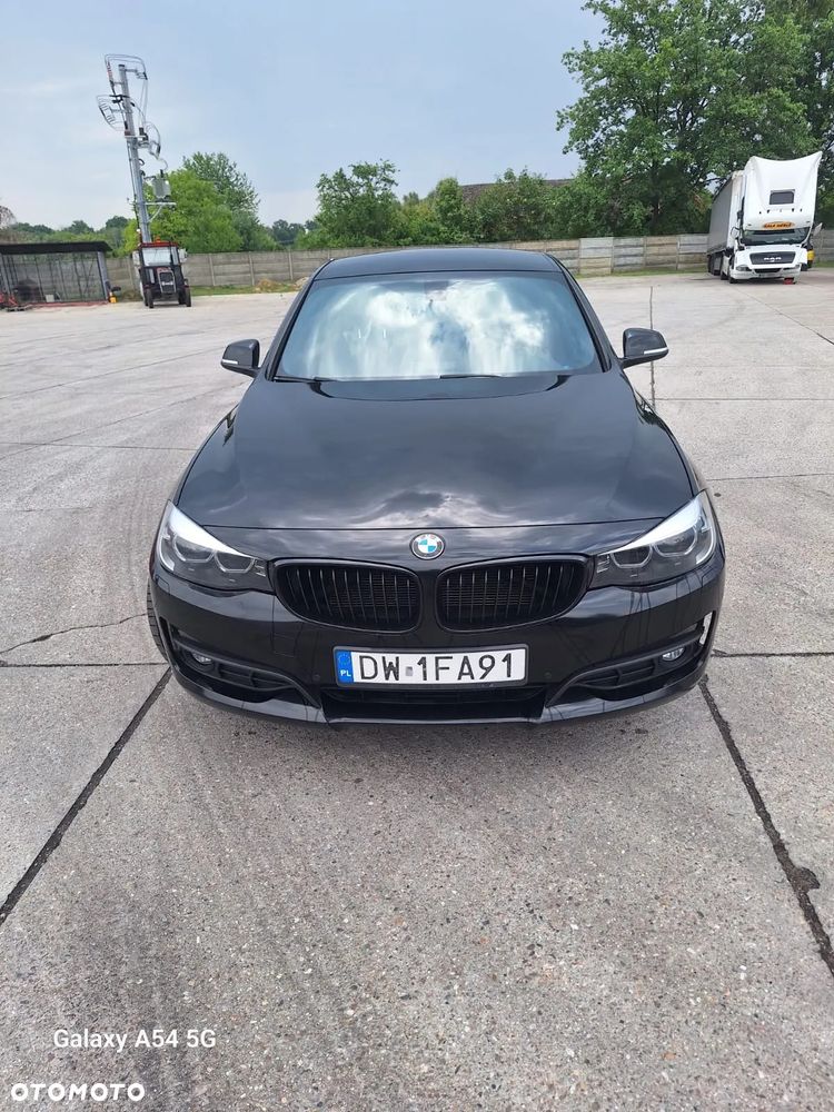 BMW 3GT 320d xDrive - 3