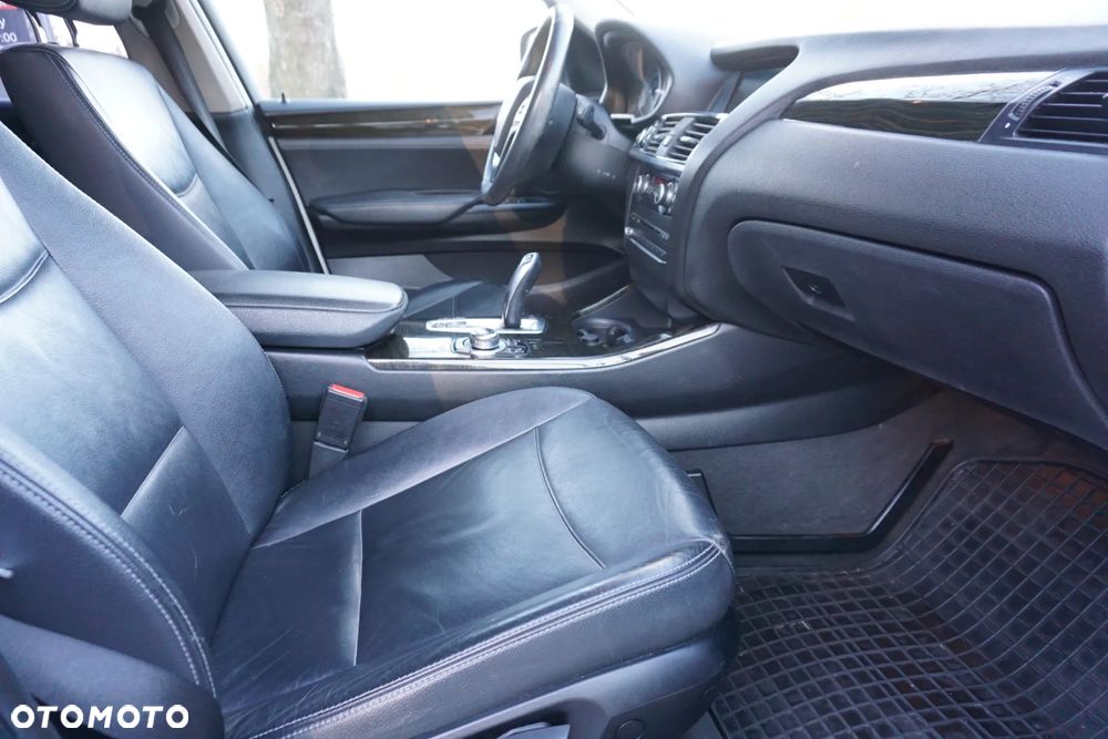 BMW X3 xDrive20d - 16