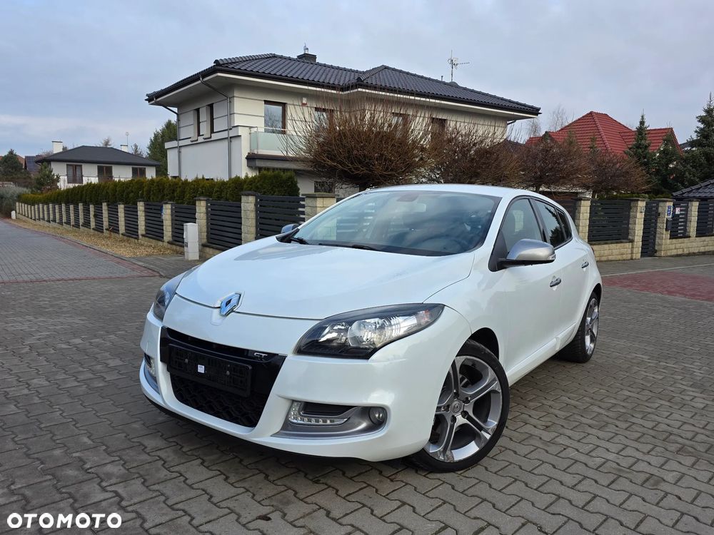 Renault Megane TCe 180 GT - 23