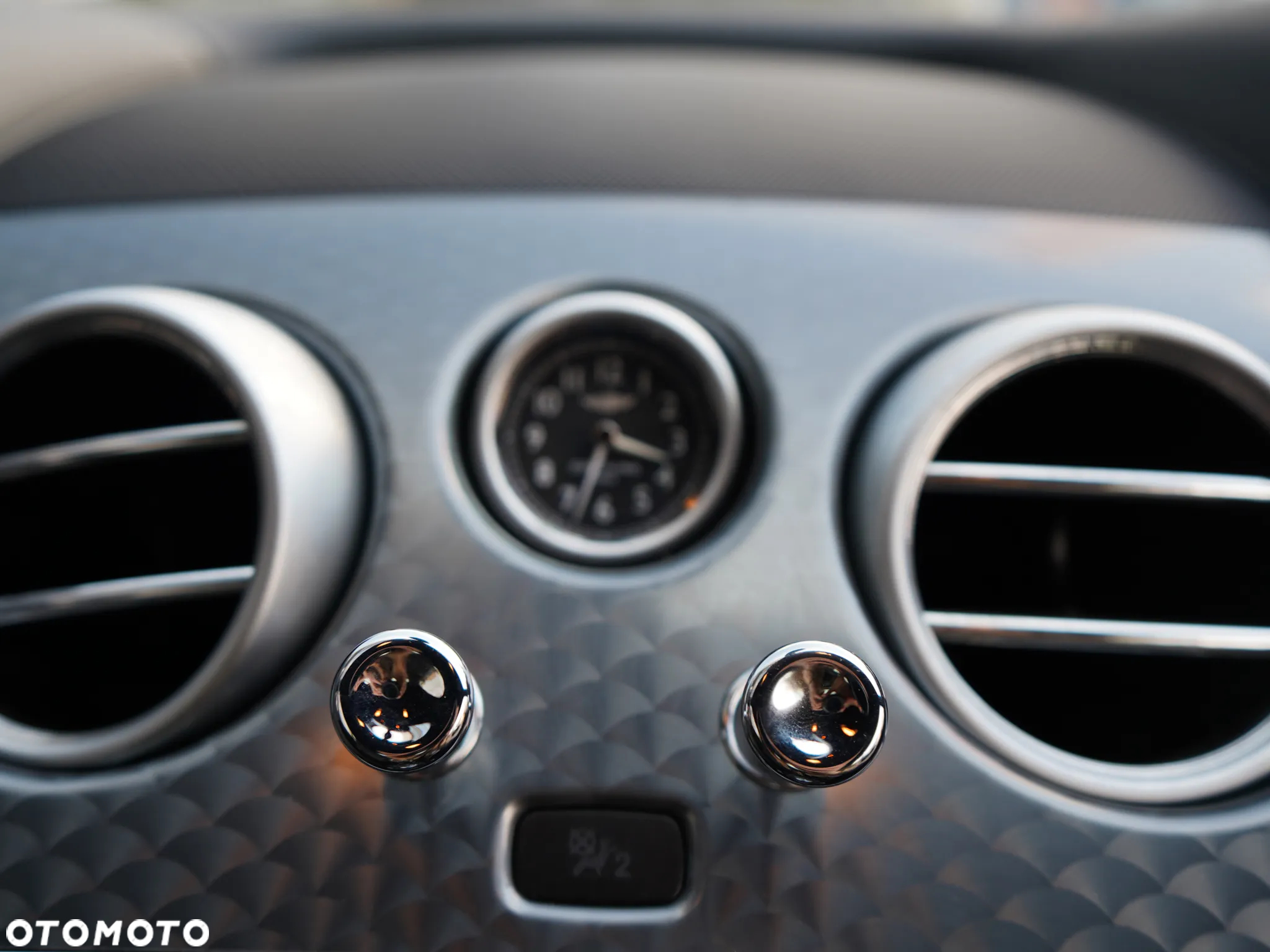 Bentley Continental GT Speed - 29
