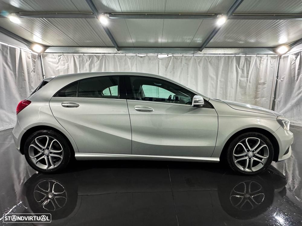 Mercedes-Benz A 180 d Urban - 12
