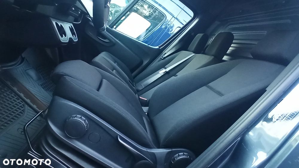Mercedes-Benz Sprinter - 7