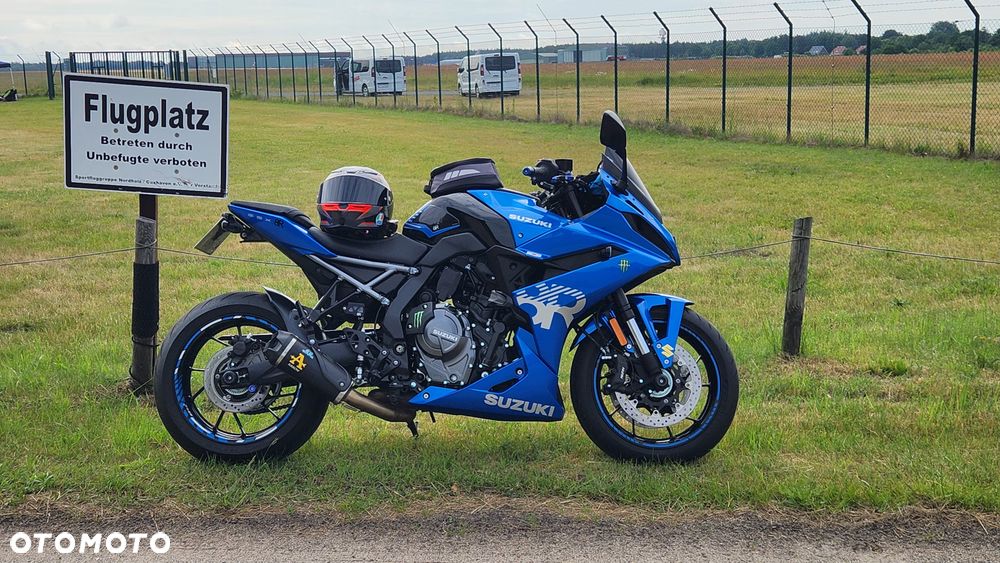 Suzuki GSX - 5