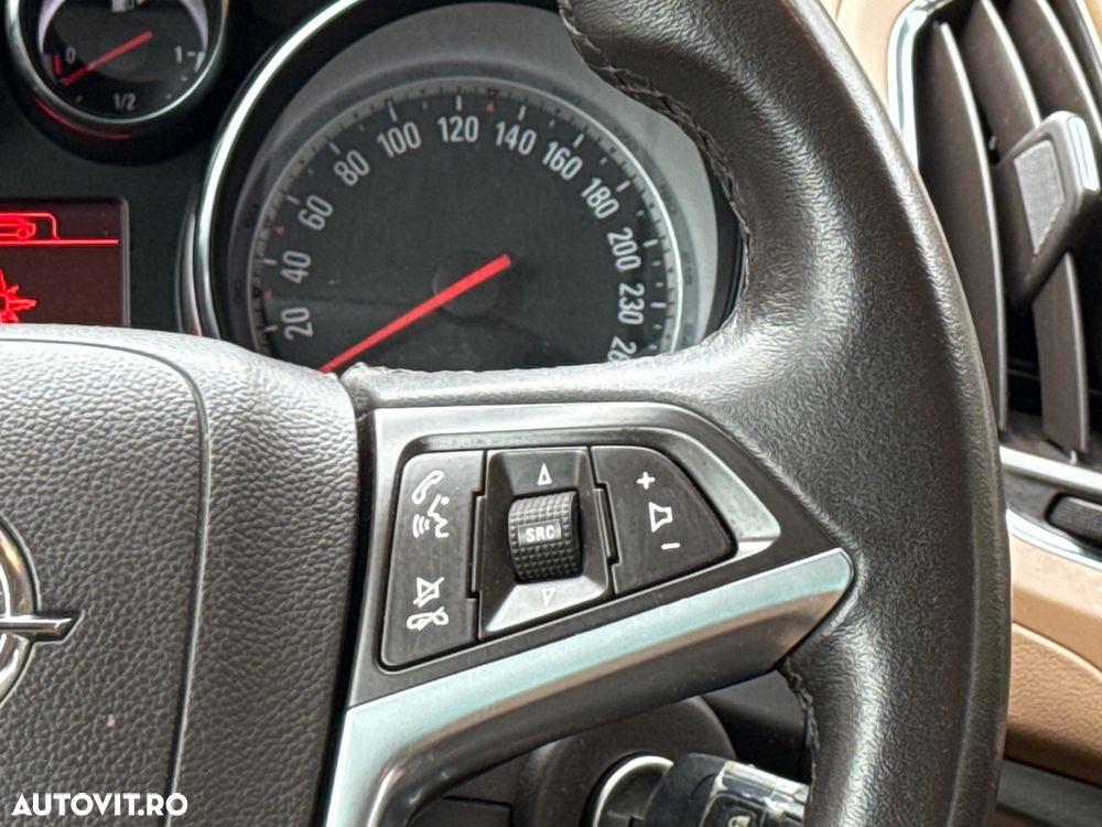 Opel Zafira Tourer 2.0 CDTI ECOTEC Cosmo Aut. - 23