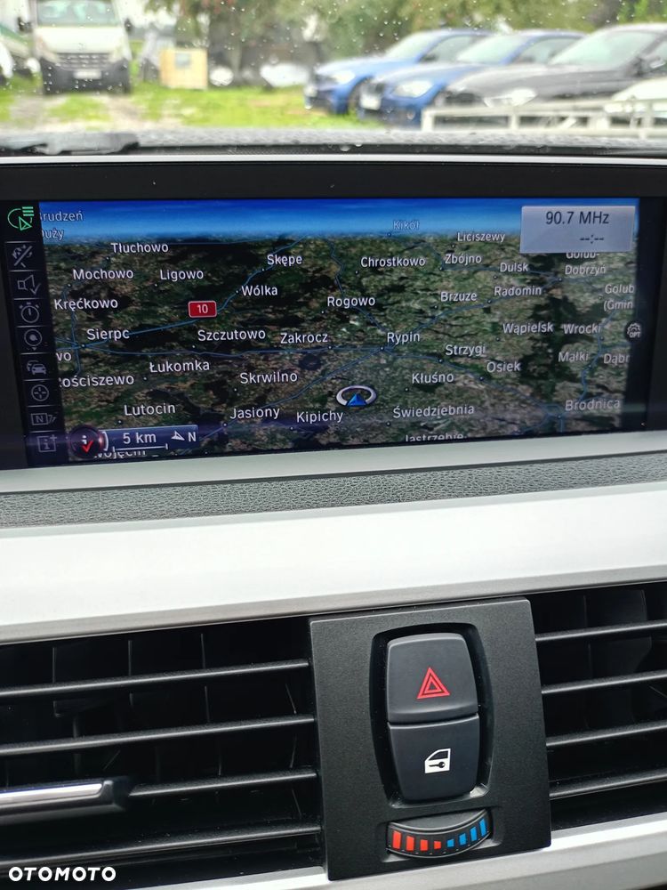 BMW Seria 3 320d - 10