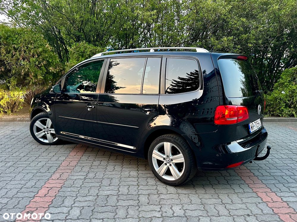 Volkswagen Touran 2.0 TDI DPF DSG Cup - 4