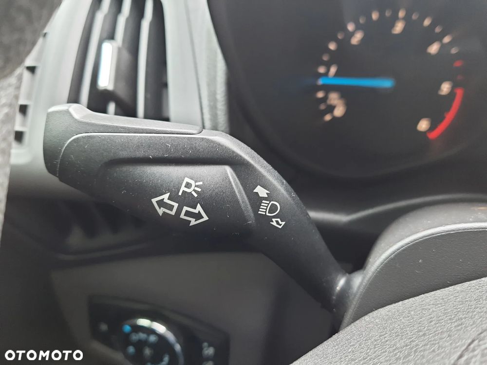 Ford Transit Connect - 14