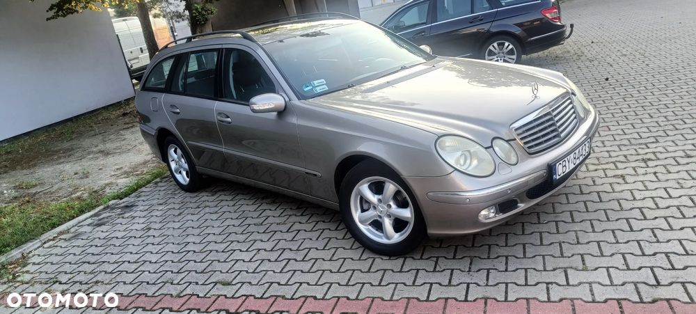 Mercedes-Benz Klasa E - 22