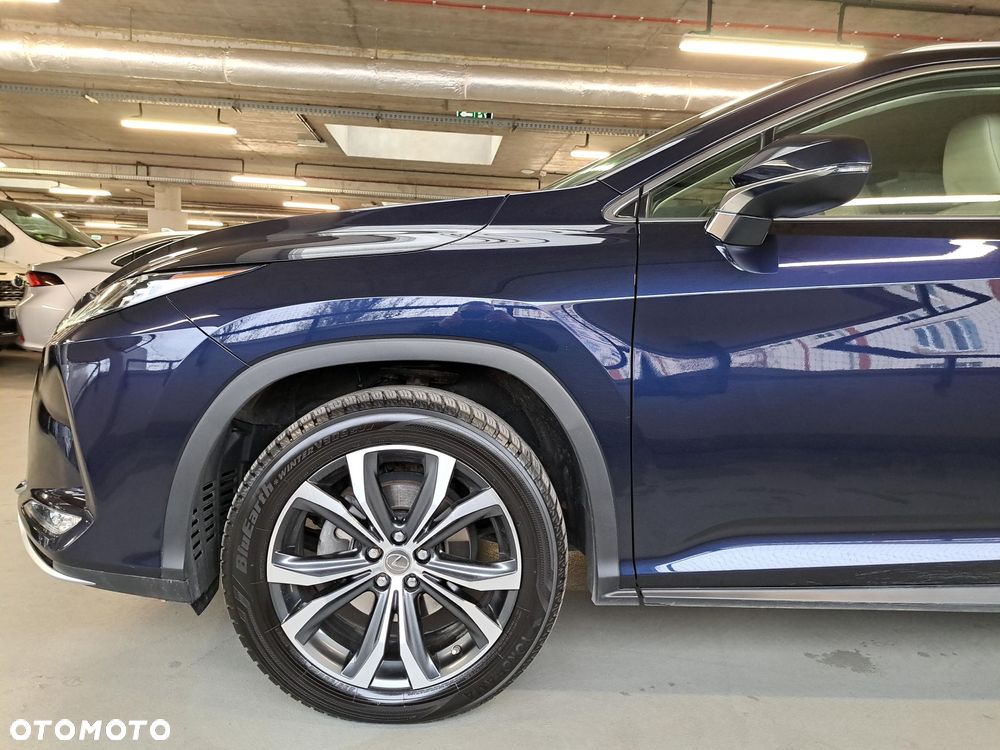 Lexus RX 450h Business Edition - 40