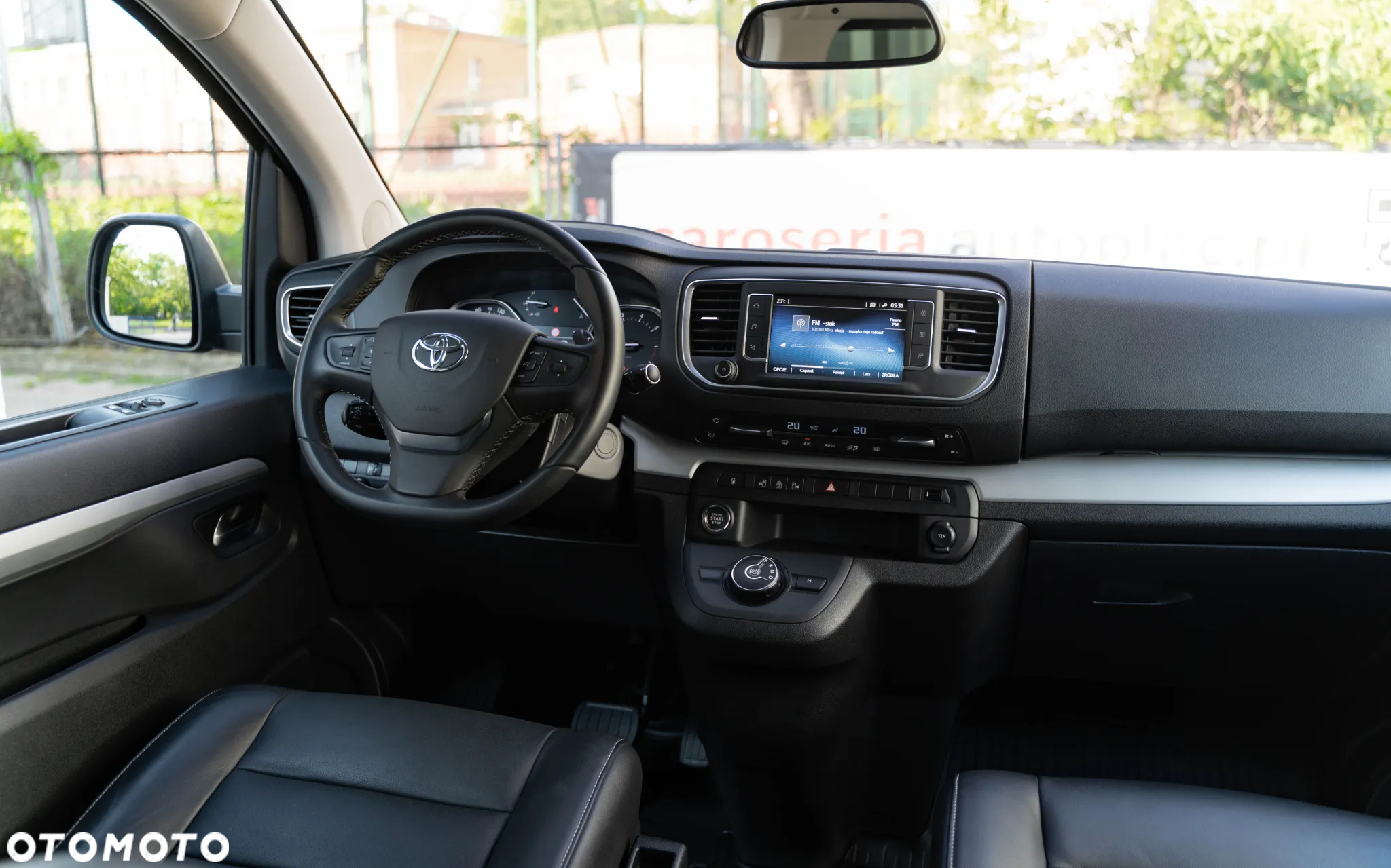 Toyota Proace Verso - 24