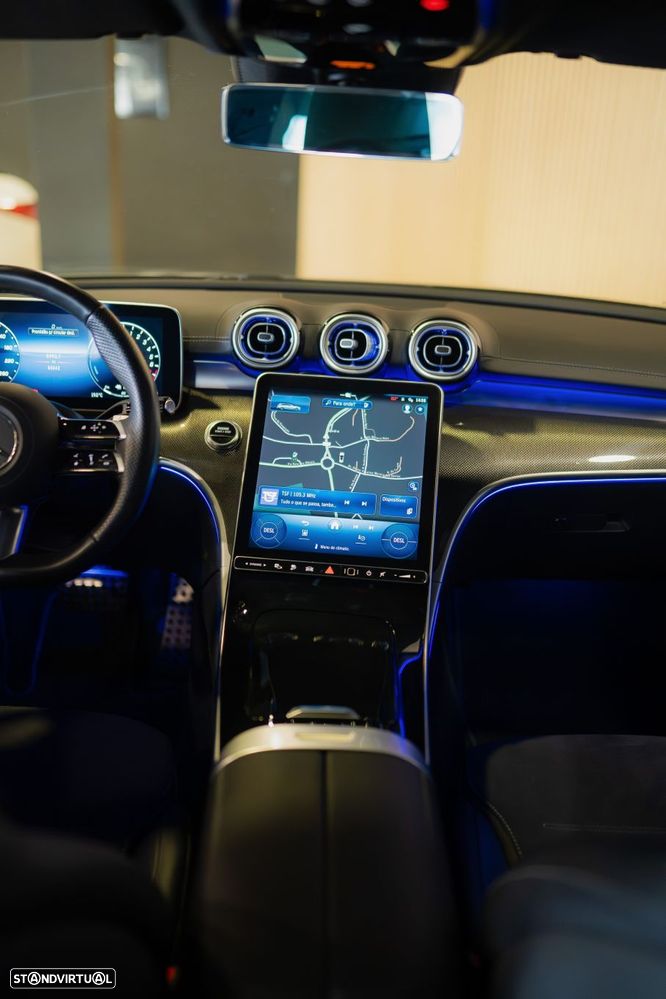 Mercedes-Benz C 300 e AMG Line - 32