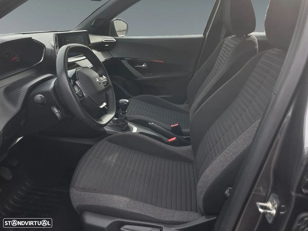 Peugeot 2008 1.2 PureTech Active Pack - 16