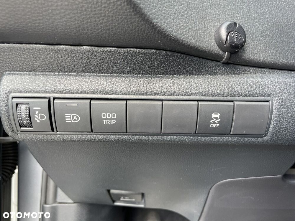 Toyota Corolla 1.8 Hybrid Comfort - 23