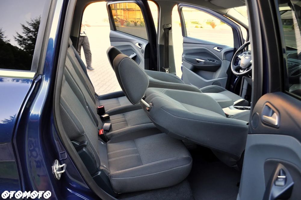 Ford C-MAX 1.6 Ti-VCT Titanium - 34