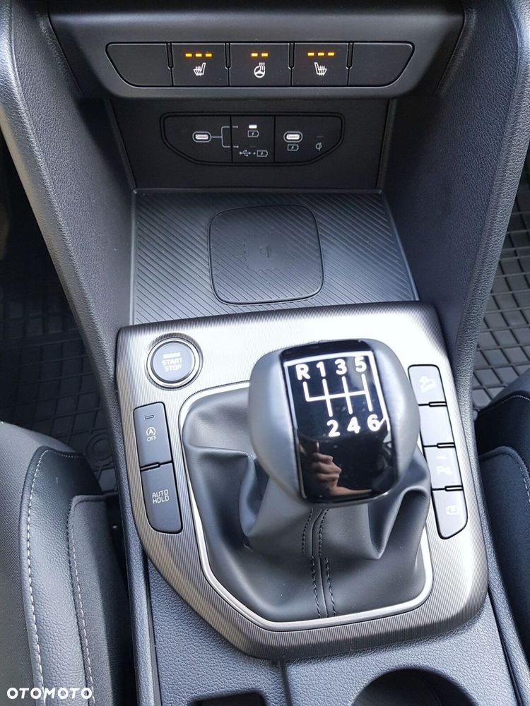 Kia Sportage 1.6 T-GDI L 2WD - 23