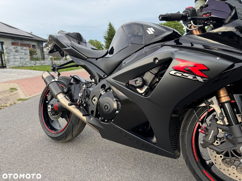 Suzuki GSX-R - 9