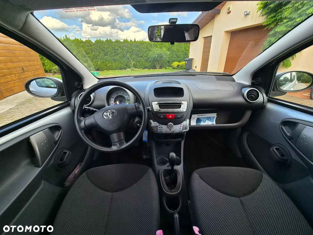 Toyota Aygo - 11