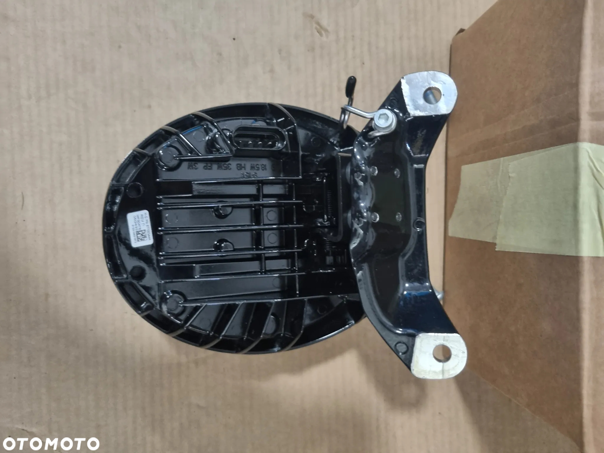 Harley Davidson Softail Breakout FXBRS M8 lampa reflektor Led 67700344A - 4