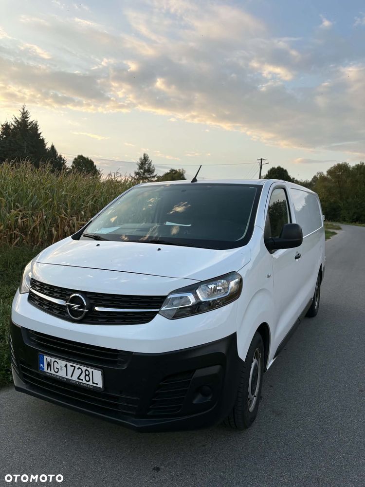 Opel Vivaro - 1