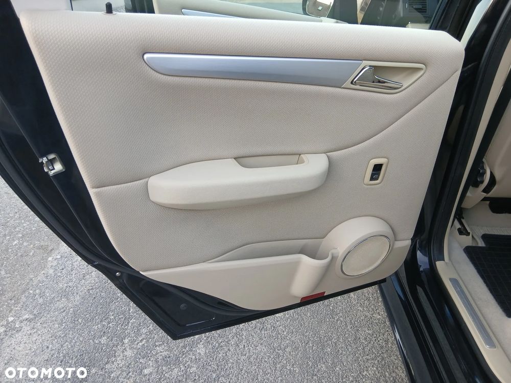 Mercedes-Benz Klasa B 170 Special Edition - 12