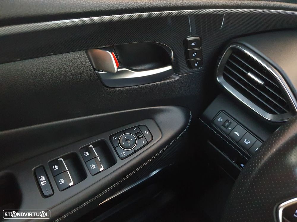 Hyundai Santa Fe 2.2 CRDi Vanguard+Luxury Pack - 10