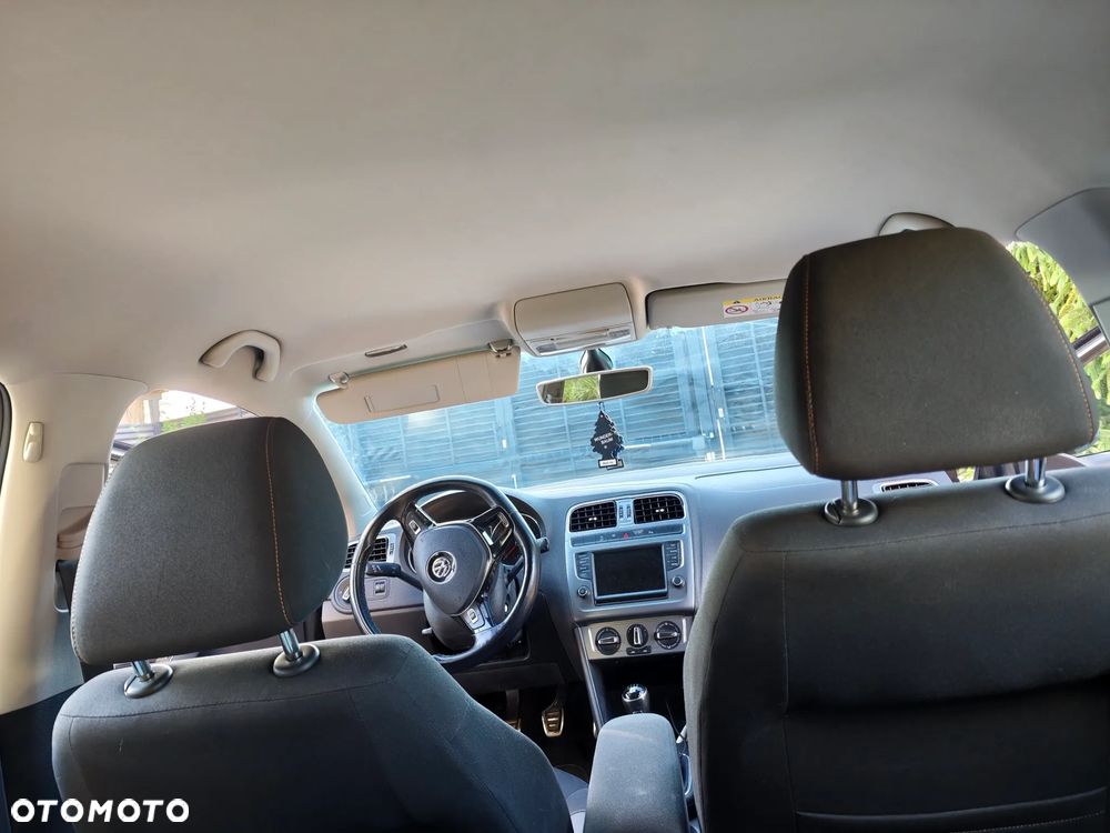 Volkswagen Polo 1.4 TDI Blue Motion Technology Allstar - 7