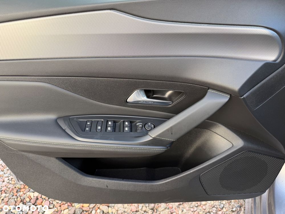 Peugeot 308 1.5 BlueHDi GT Pack S&S EAT8 - 21