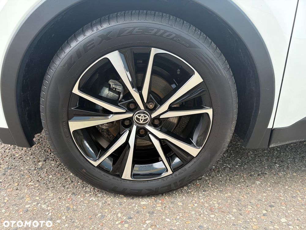Toyota C-HR - 30