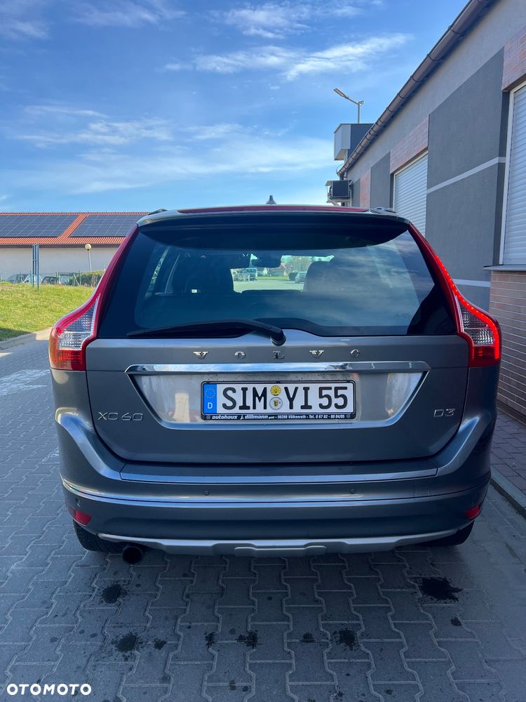 Volvo XC 60 D3 Geartronic Momentum - 19